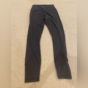 Lululemon LNWOT black leggings, size 6